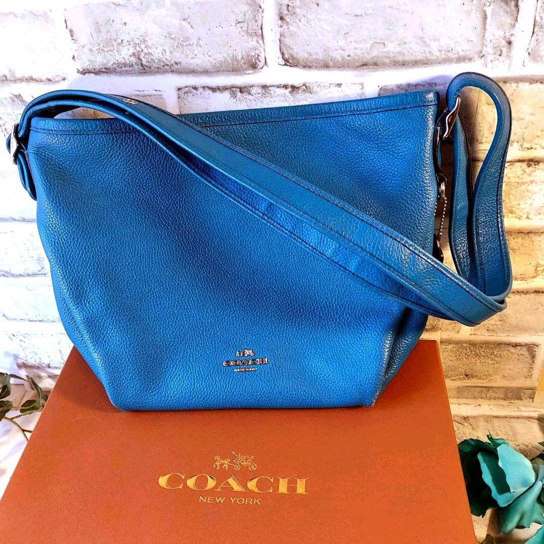 Coach コーチ 革 ショルダーバッグ 青 ブルー レディース ｃｏａｃｈ メルカリ