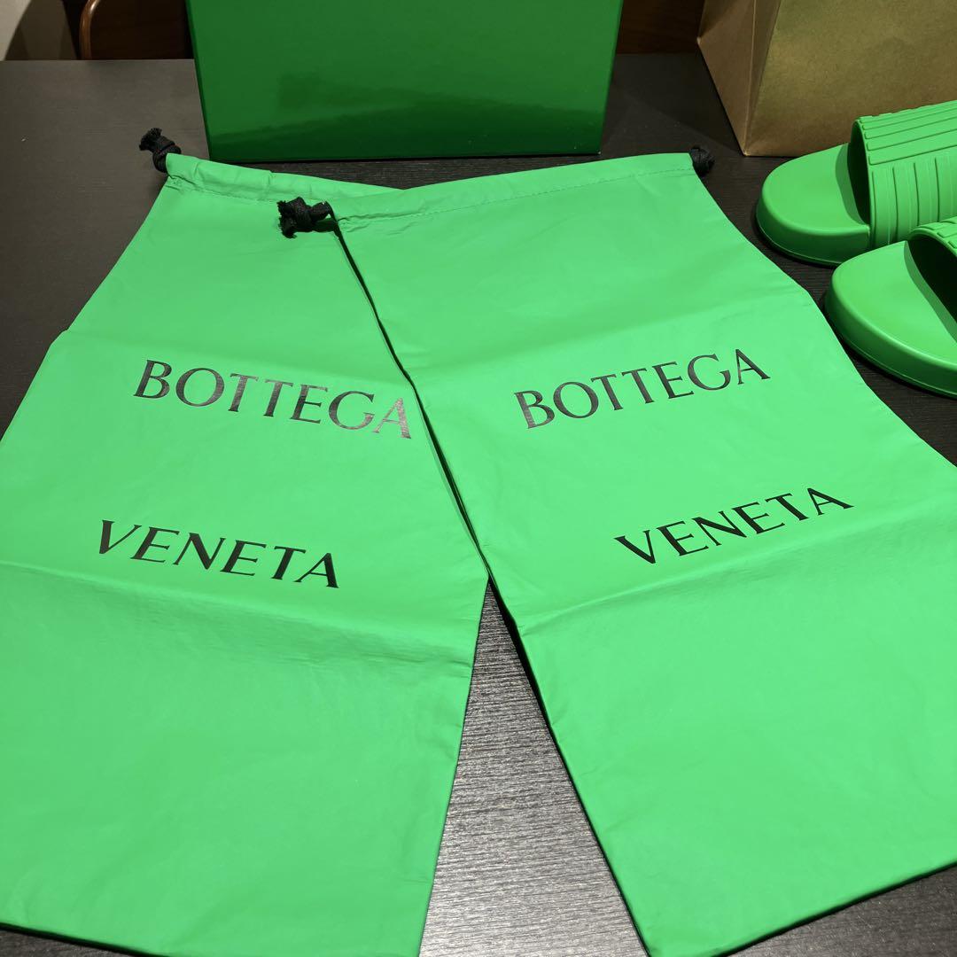 【BOTTEGA VENETA】ラバー サンダル ボッテガヴェネタ/BOTTEGA VENETA スライドサンダル ラバー
