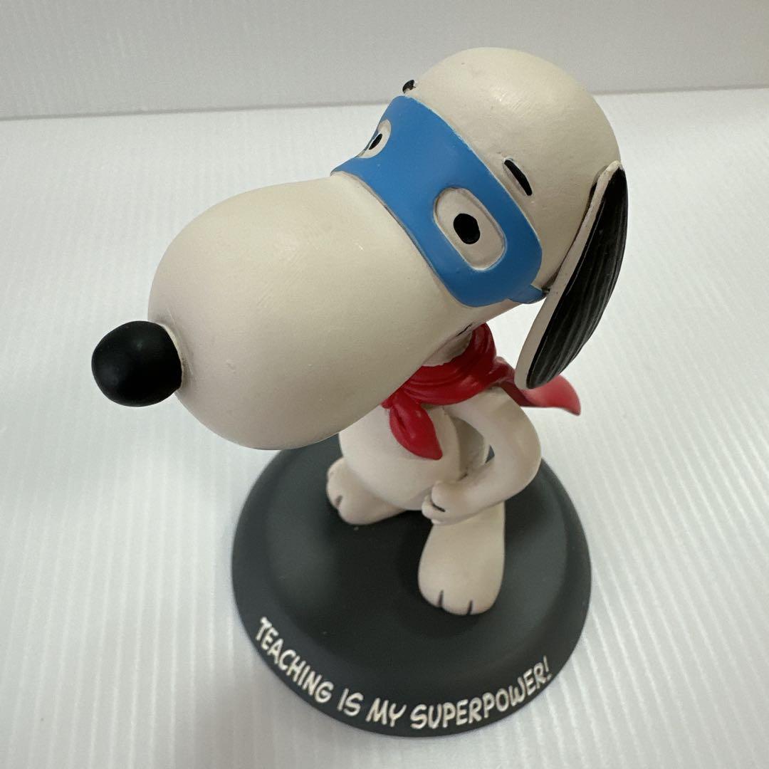 hallmark snoopy スヌーピー フィギュア　置物　新品