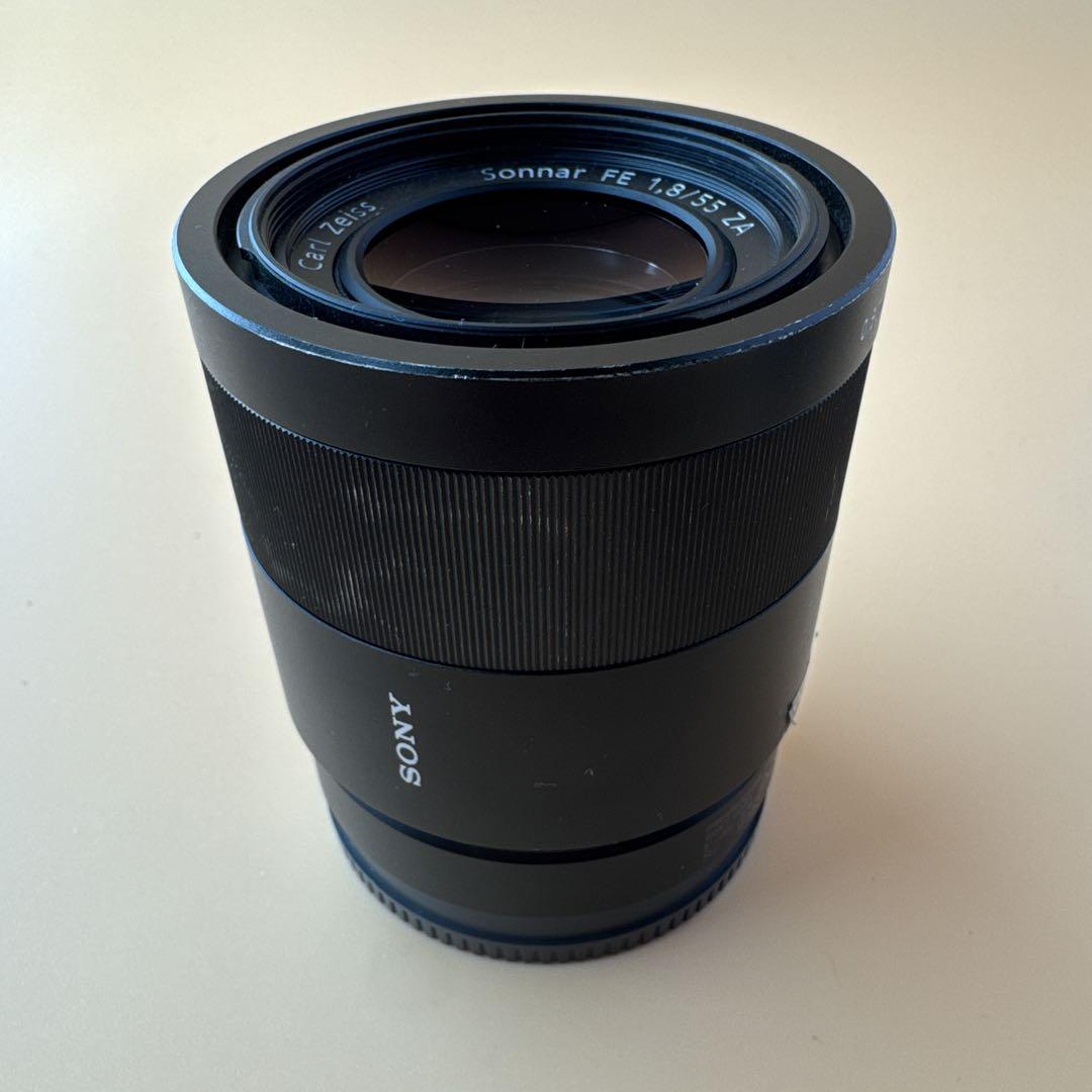 Sonnar T* FE 55mm F1.8 ZA レンズ
