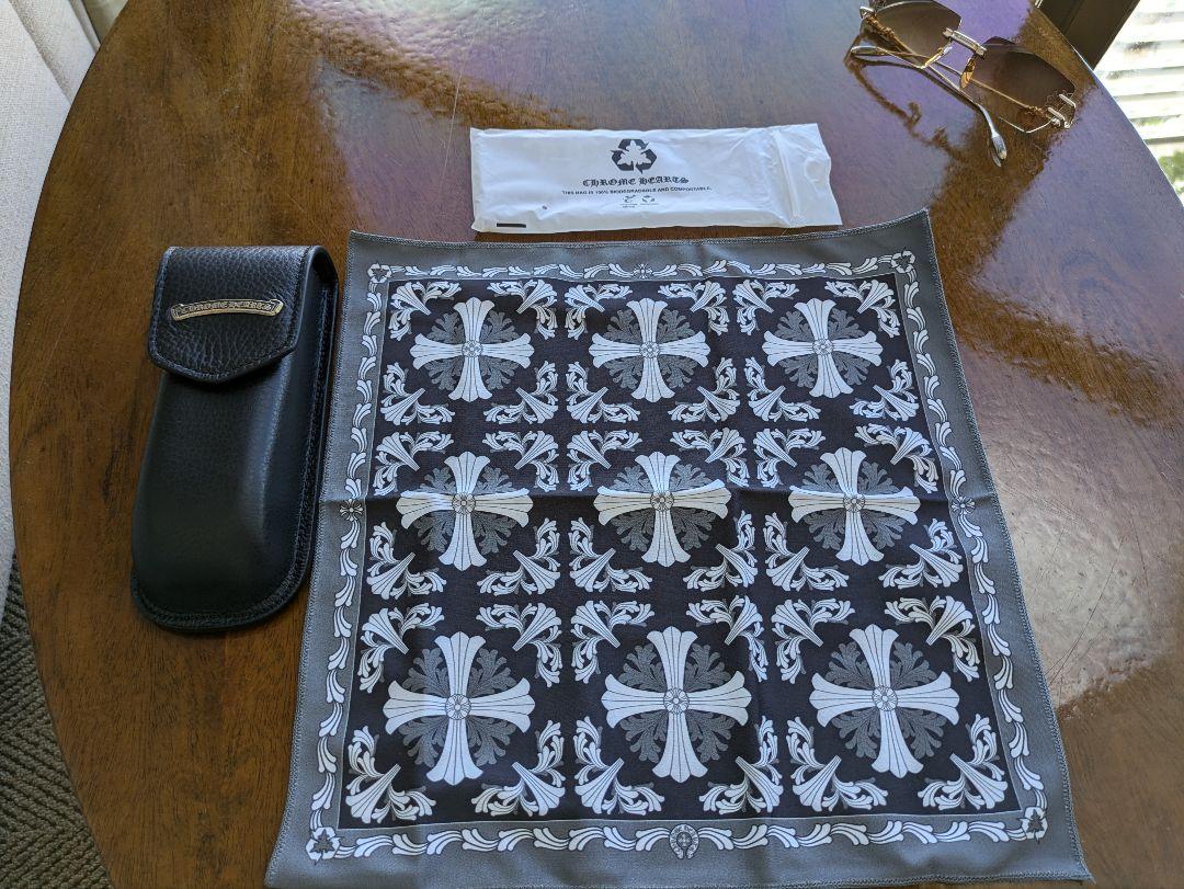 CHROME HEARTS サングラス・メガネケースと眼鏡拭きセット