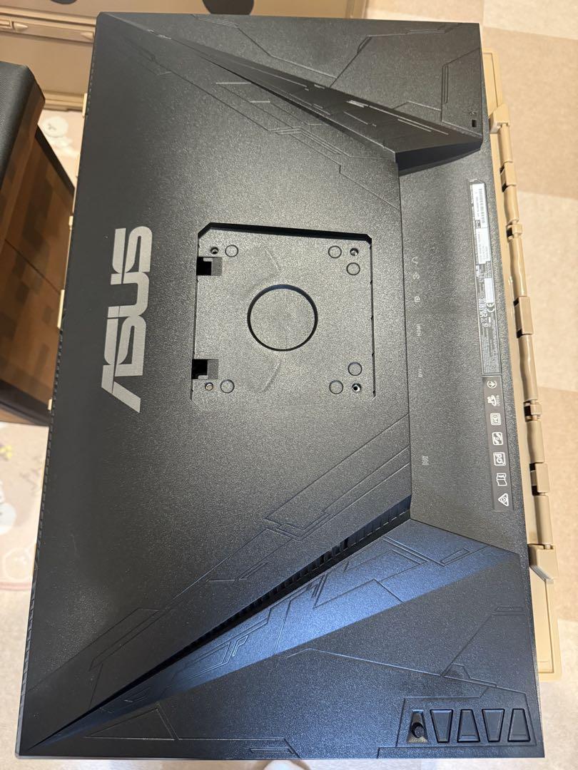 ASUS ゲーミングモニター　165Hz 24.5インチ　VG258QR-J