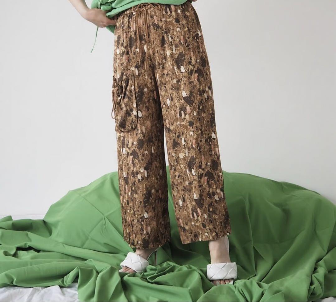 値下不可　REJINAPYO レジーナピョウ　Drew trousers パンツ