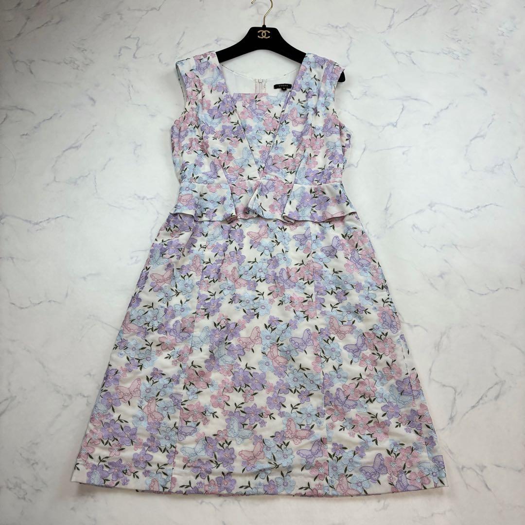 TOCCA　総刺繍 ひざ丈ワンピース　花柄 バタフライペプラム　6サイズ　蝶