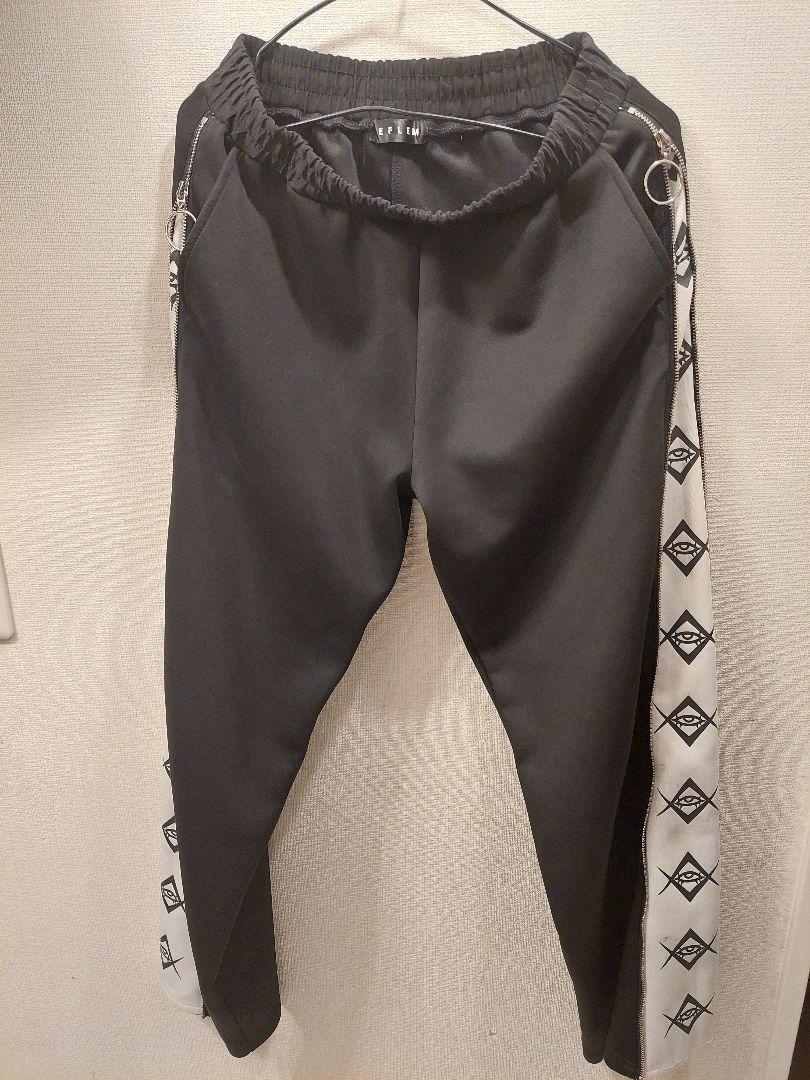 レフレム　チェーンなしパンツ
