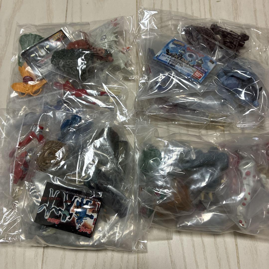 HGウルトラマン パート1〜24、26+ベスセレ1&2全コンプセット