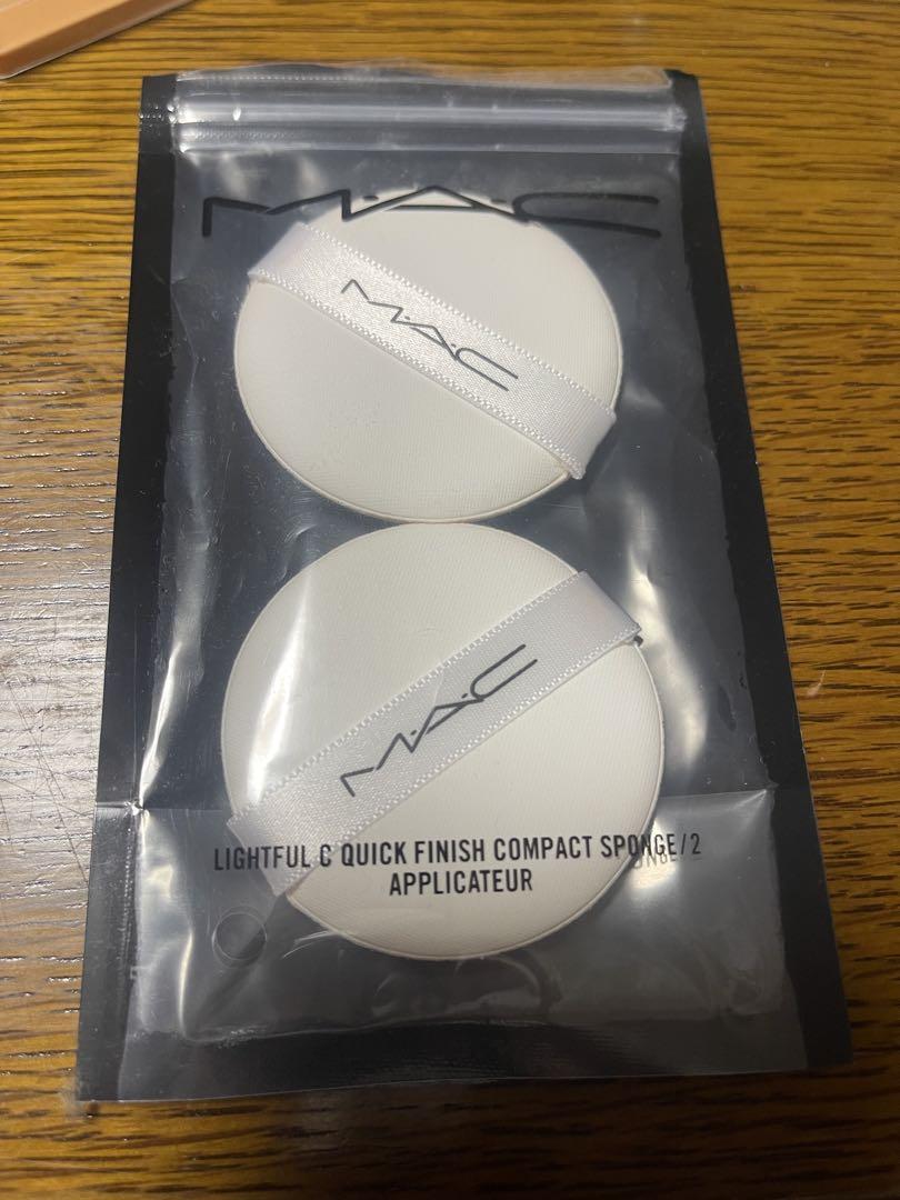 MAC クイック　フィニッシュ　クッション　コンパクト【2個まとめ売り】 M・A・C（M.A.C） ライトフル C3 クイック フィニッシュ