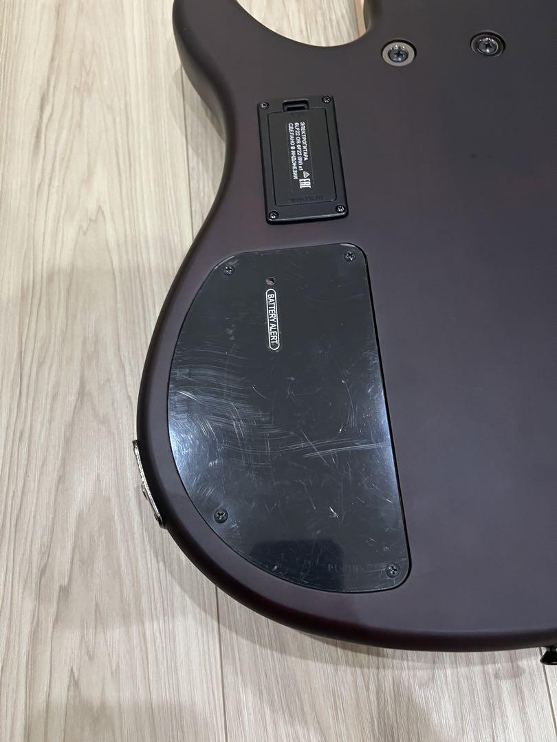 ヤマハ YAMAHA エレキベース TRBX504 TBR