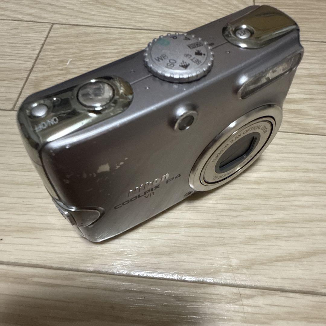 （ジャンク品） Nikon ニコン COOLPIX P4 VR デジタルカメラ