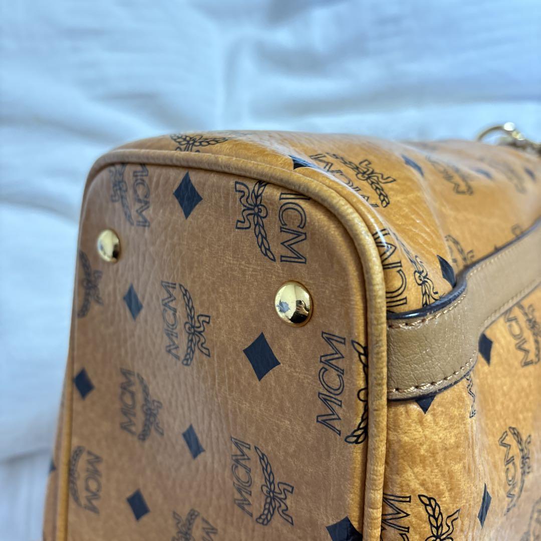 MCM ショルダーバッグ ブラウン レザー