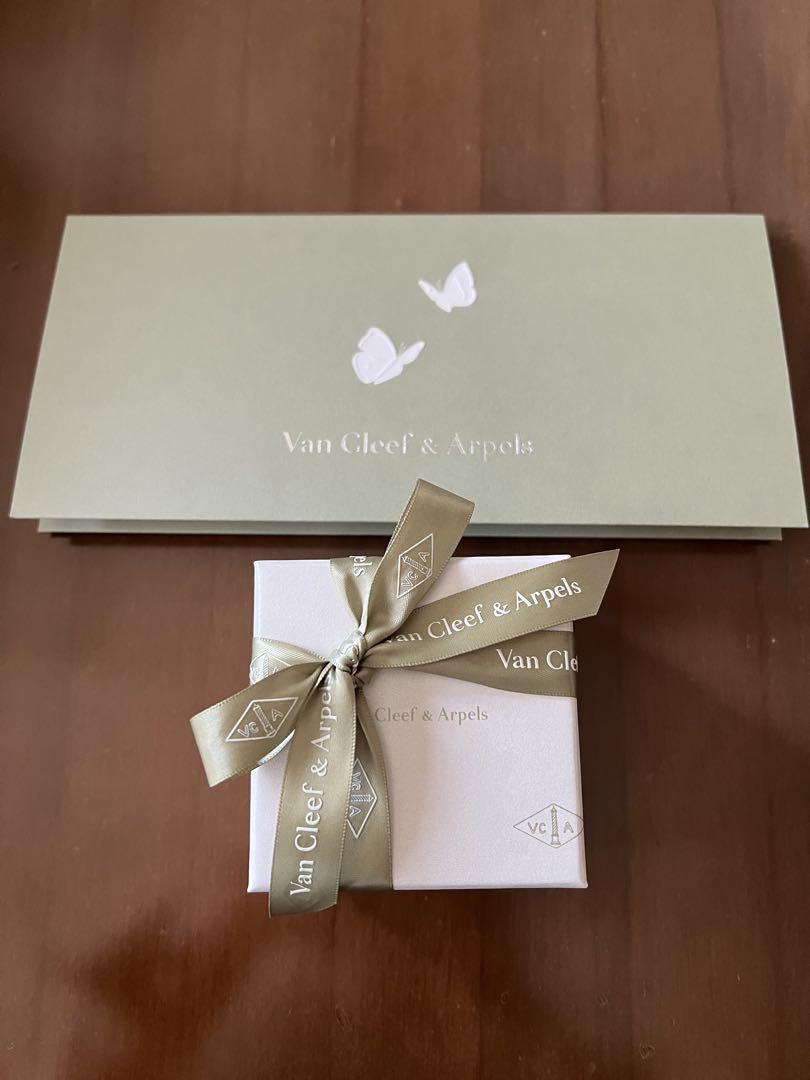 【美品】Van Cleef & Arpels ヴァンクリ　ピアスケース