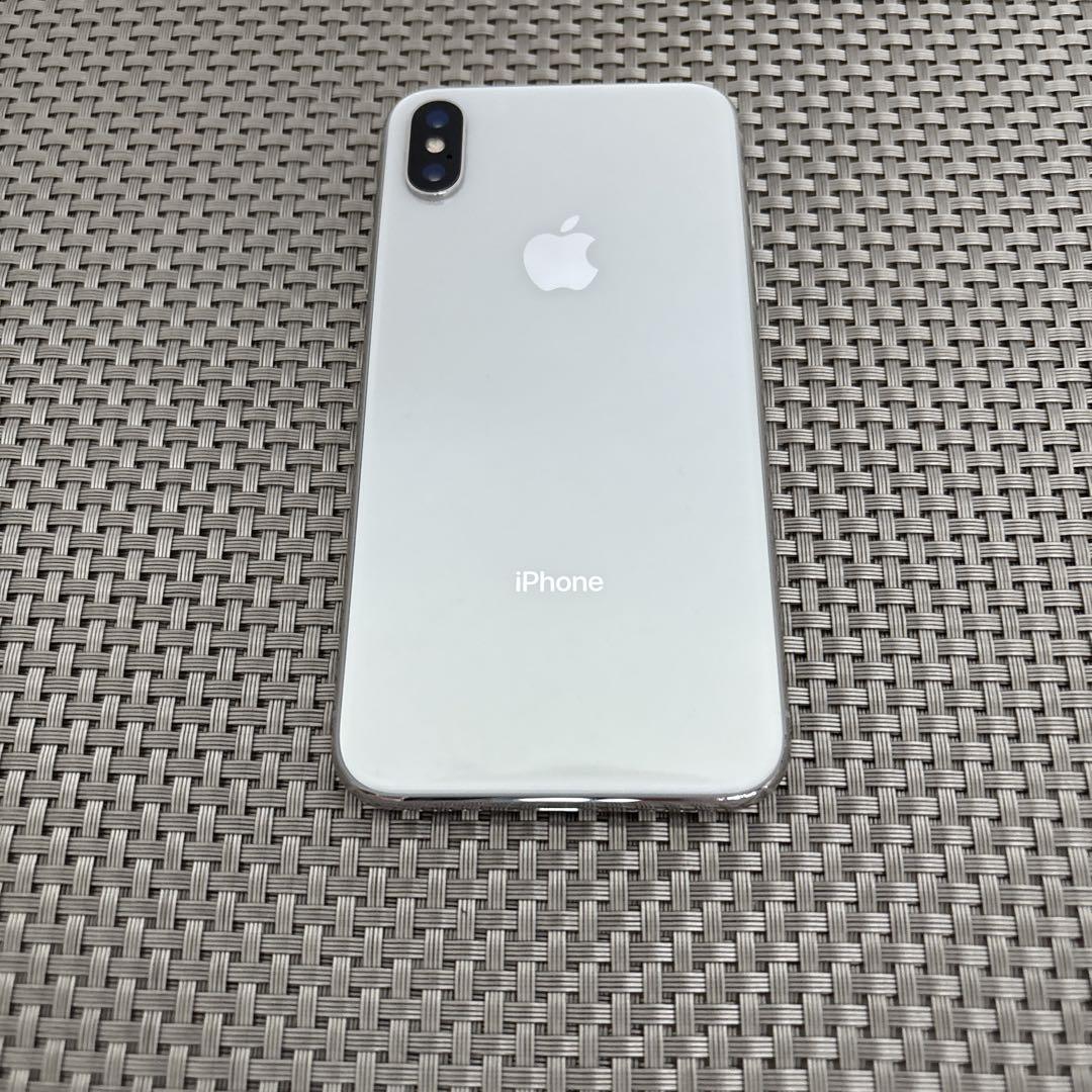 iPhone X 64G シルバー - メルカリ