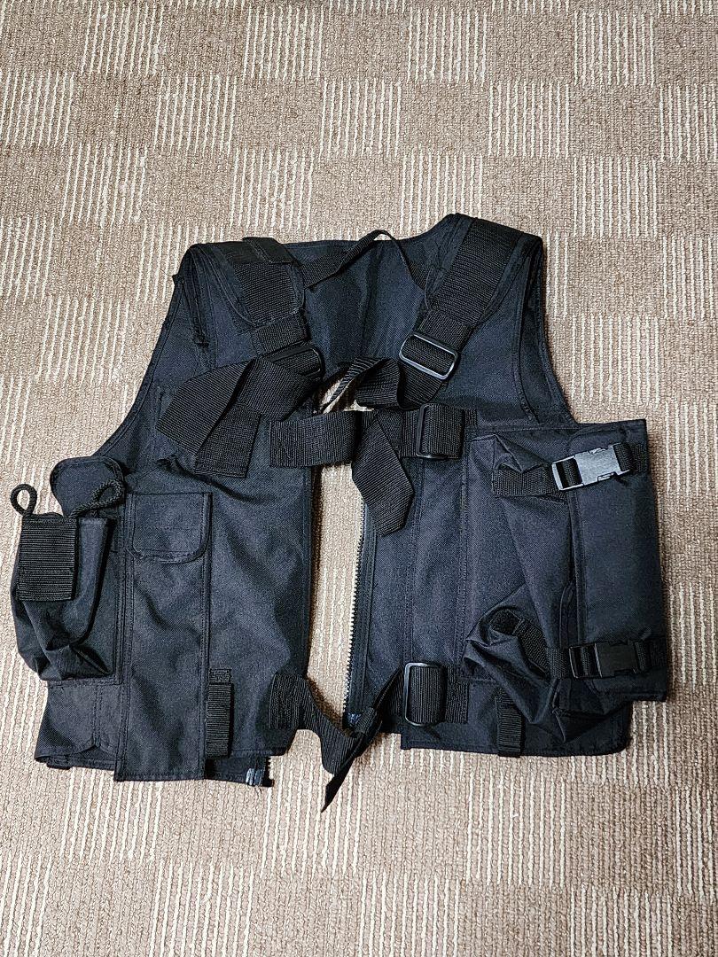 S.W.A.T.タクティカルベスト