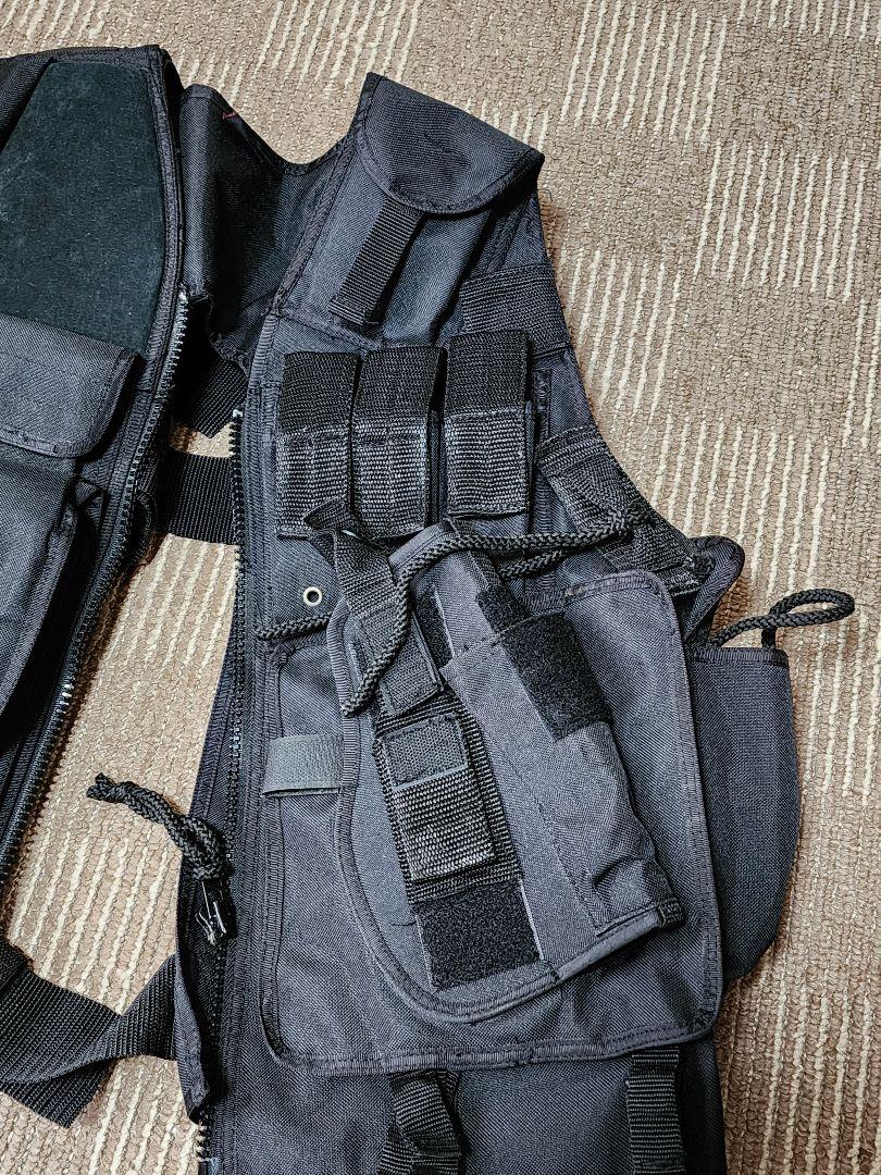 S.W.A.T.タクティカルベスト