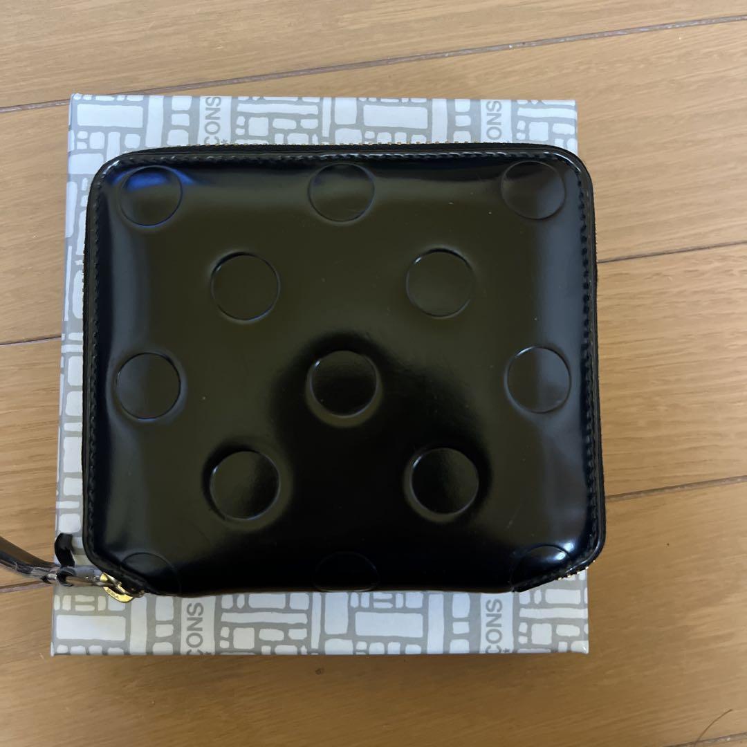 コムデギャルソン　 二つ折り財布　ドット　レザー　ブラック