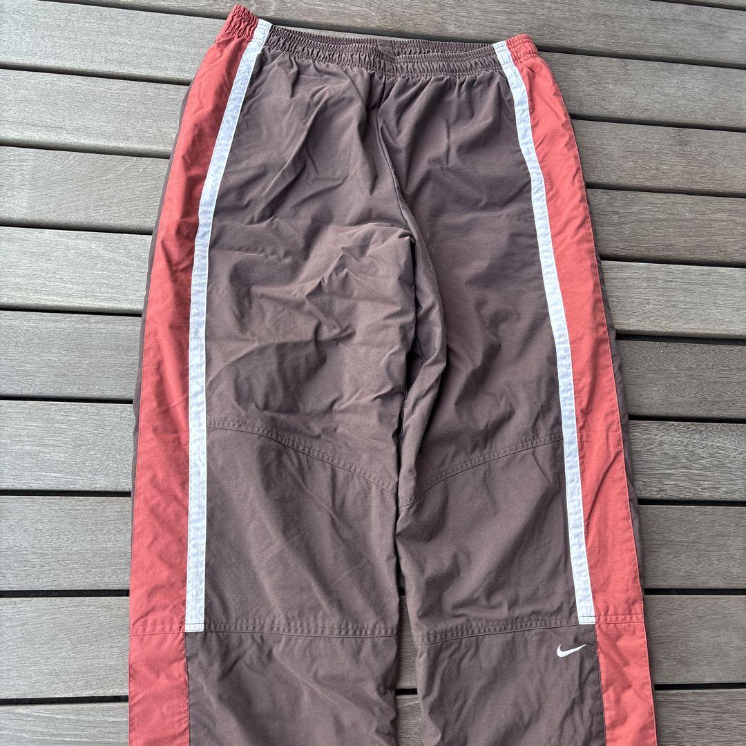 【冬バーゲン★特別送料無料！】 90s NIKE ヴィンテージ 希少カラー L ブラウン ナイロンパンツ パンツ