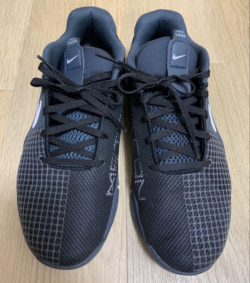 NIKE トレーニングシューズ メトコン8 （27.5センチ）