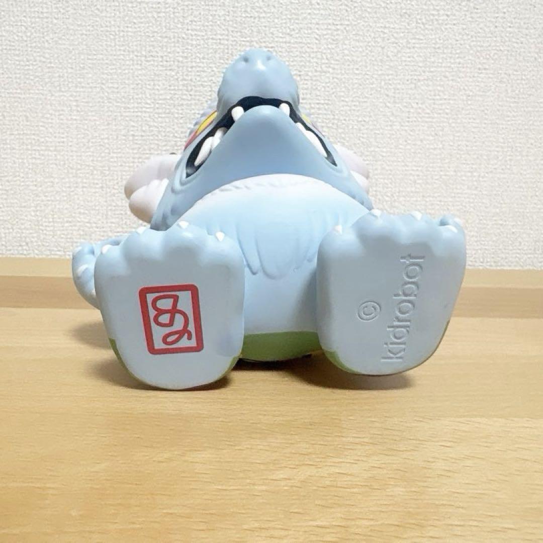 Amazon.co.jp: Kidrobot Dunny 8インチ Kyuubi Candie Bolton