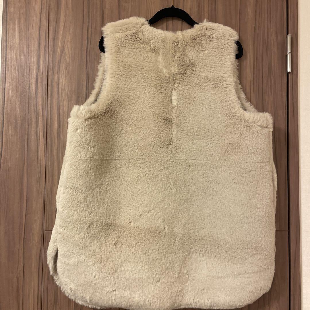 ☆s yun☆【新品・未使用】Vin リバーシブルファーベスト