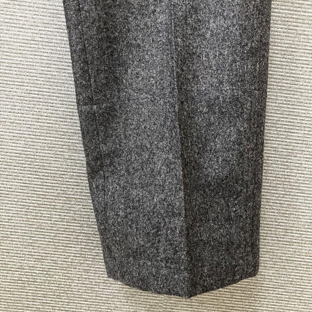 34グレー