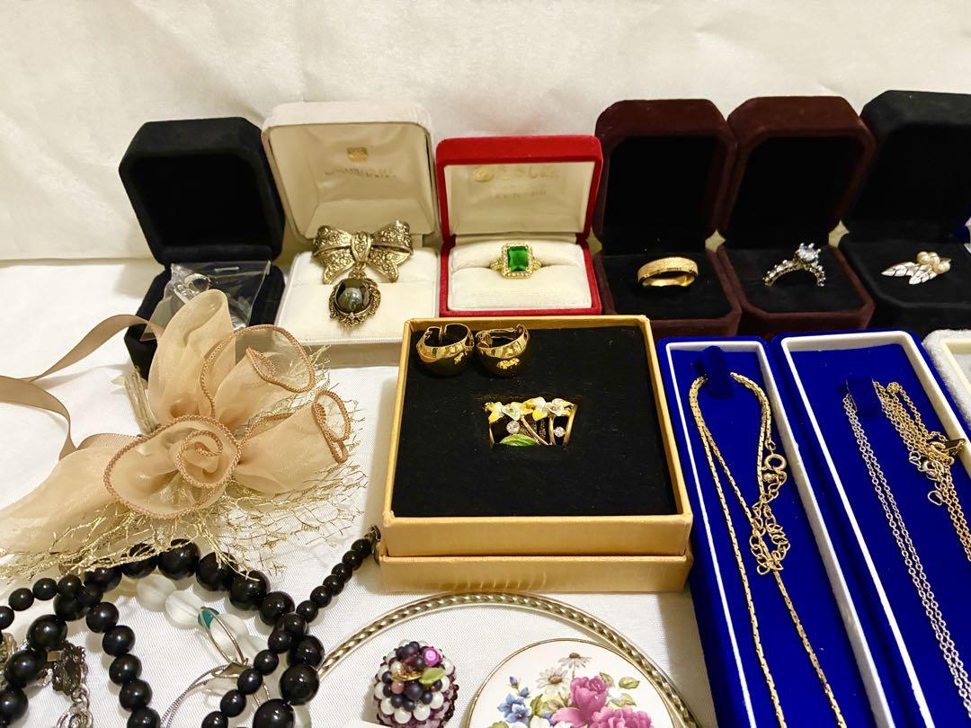 遺品でない生前整理　アクセサリーまとめ売り　ネックレス　ブローチ　イヤリング 遺品でない生前整理 アクセサリーまとめ売り ネックレス