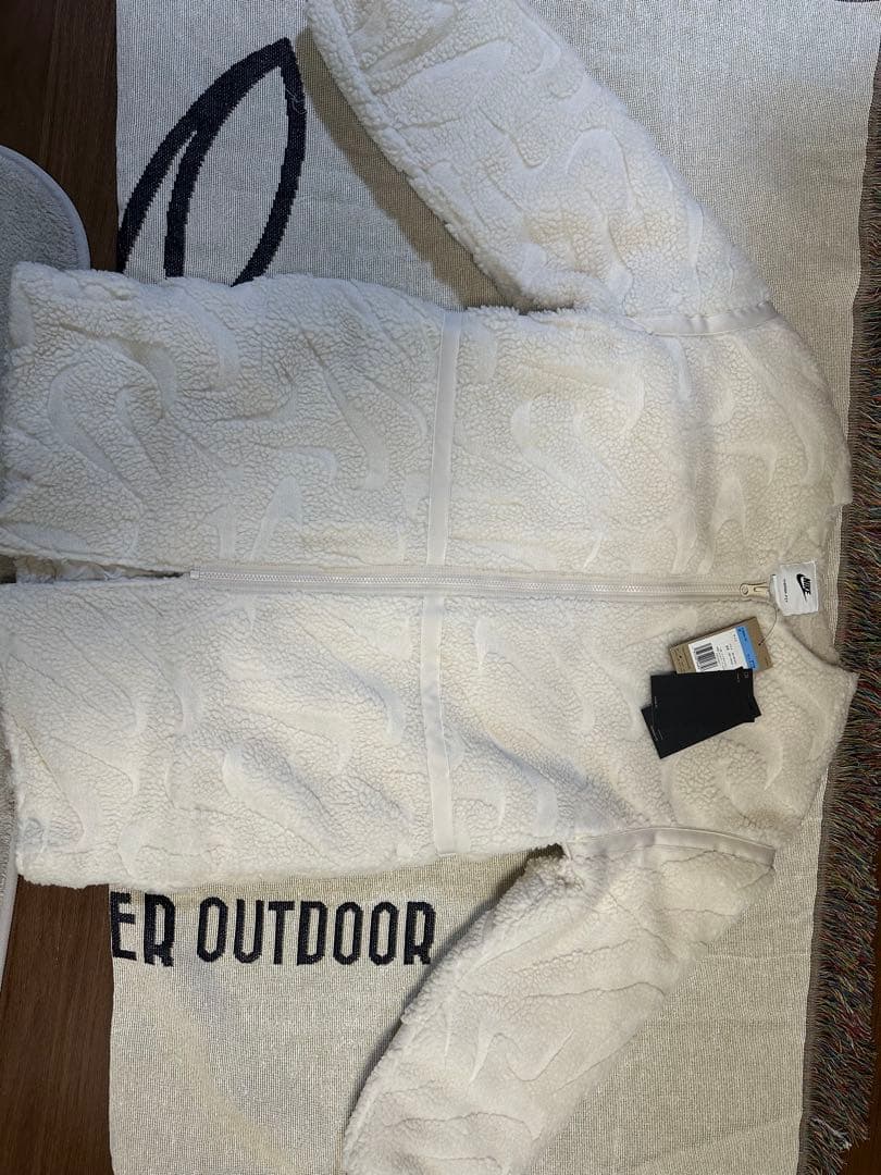 ナイキ ルーズジャケットM 新品