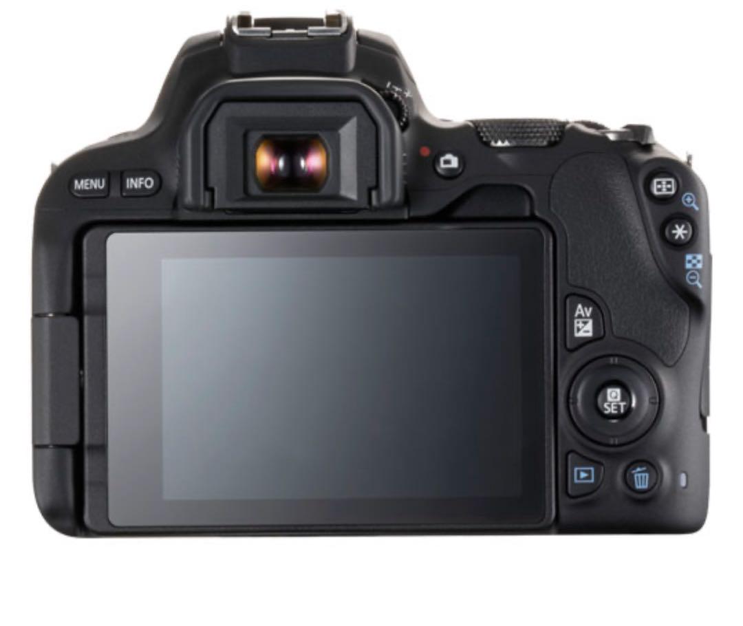 【大幅お値下げ】Canon Kiss X9 カメラ　標準レンズセット★美品★