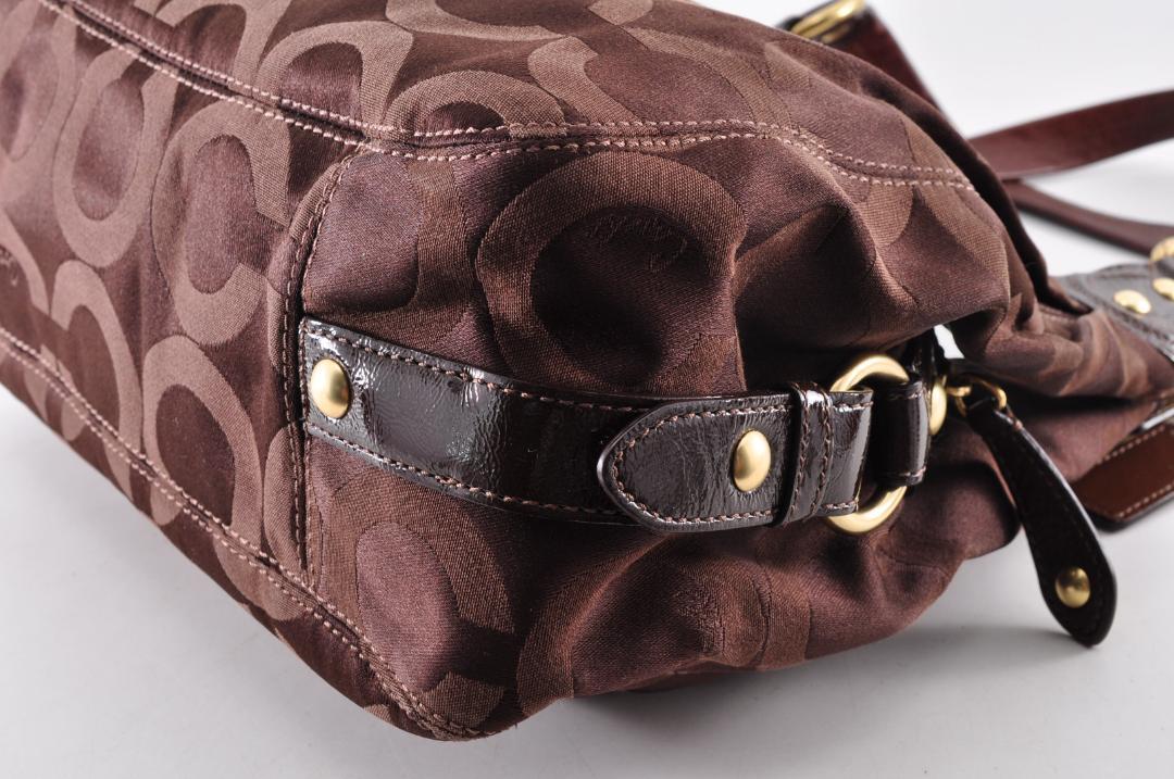 休日限定 美品 COACH コーチ ソーホー オプアート トートバッグ 手提げ バッグ
