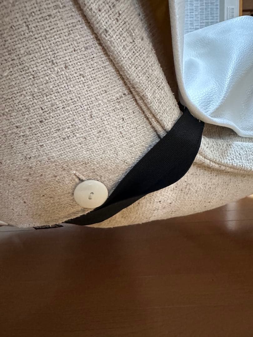 カラン レザー調ホワイト