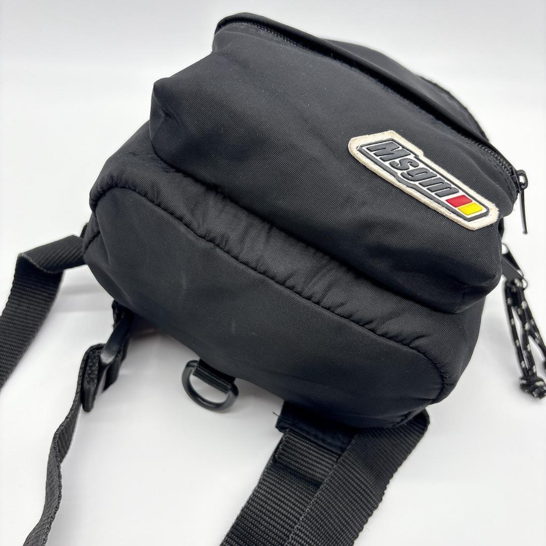 美品 MSGM Small Size Bag リュックサック ブラックc866 美品 MSGM Small Size Bag リュックサック ブラックc866 - メルカリ