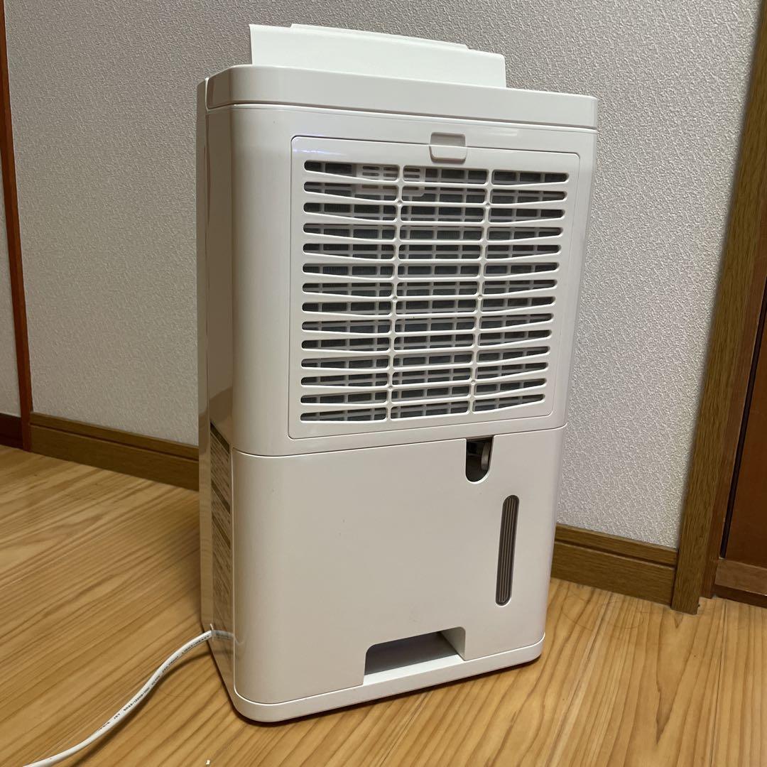 除湿機 アイリスオーヤマ　冬の窓の結露防止におすすめ