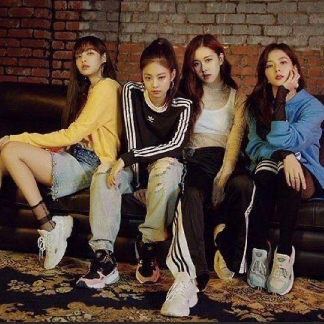 アディダス トップス BLACKPINK ジェニーさん着用モデル - メルカリ
