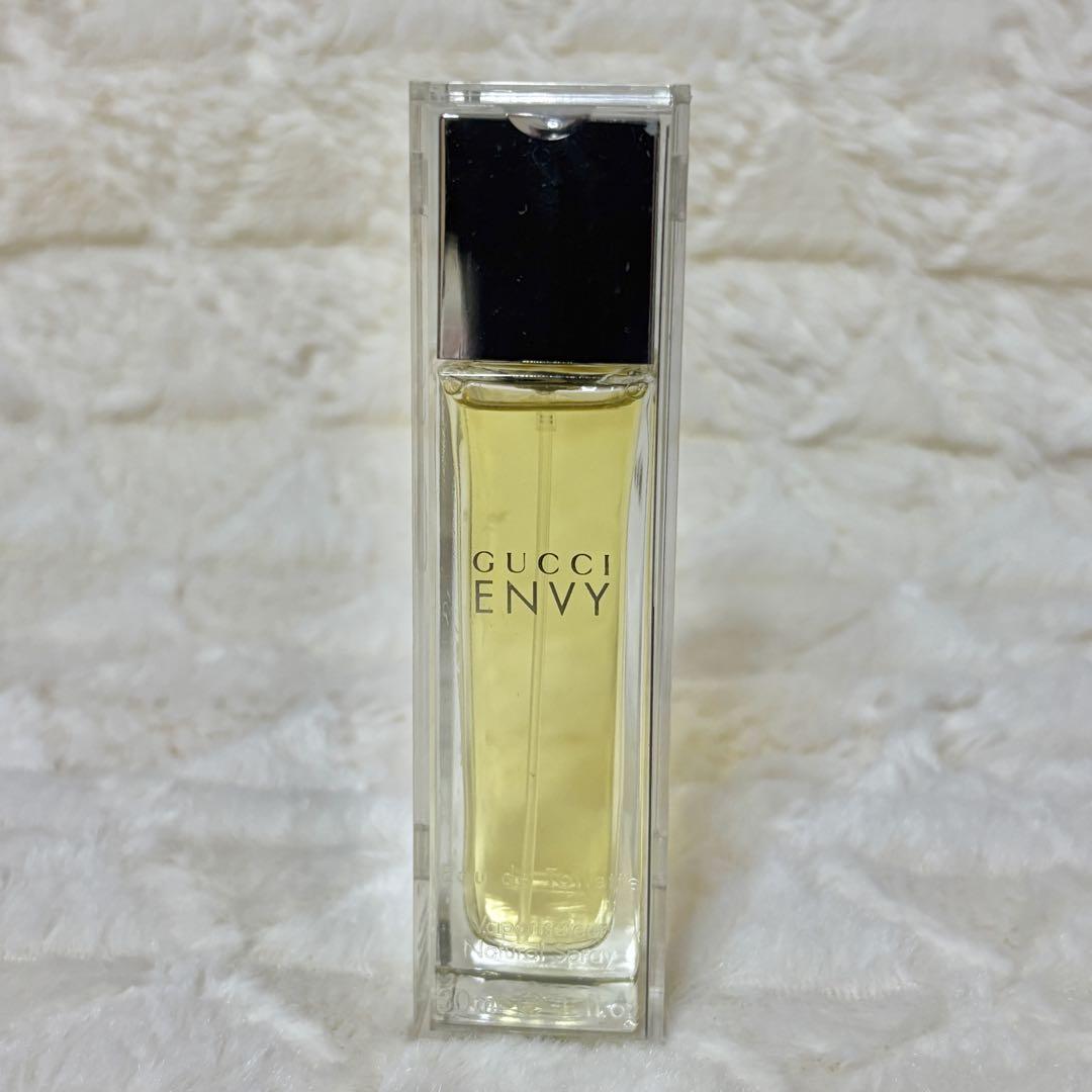 GUCCI ENVY オードトワレ 30ml Amazon.co.jp: グッチ エンヴィ EDT 30mL : ドラッグストア