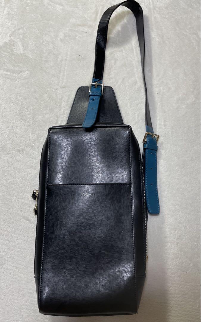 Paul Smith ポールスミス　 ボディバッグ レザー ブラック
