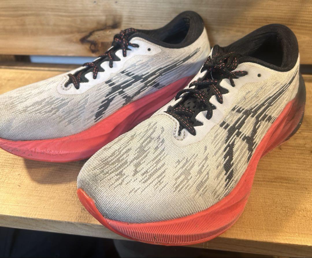 ASICS NOVABLAST3 24cm ランニングシューズ