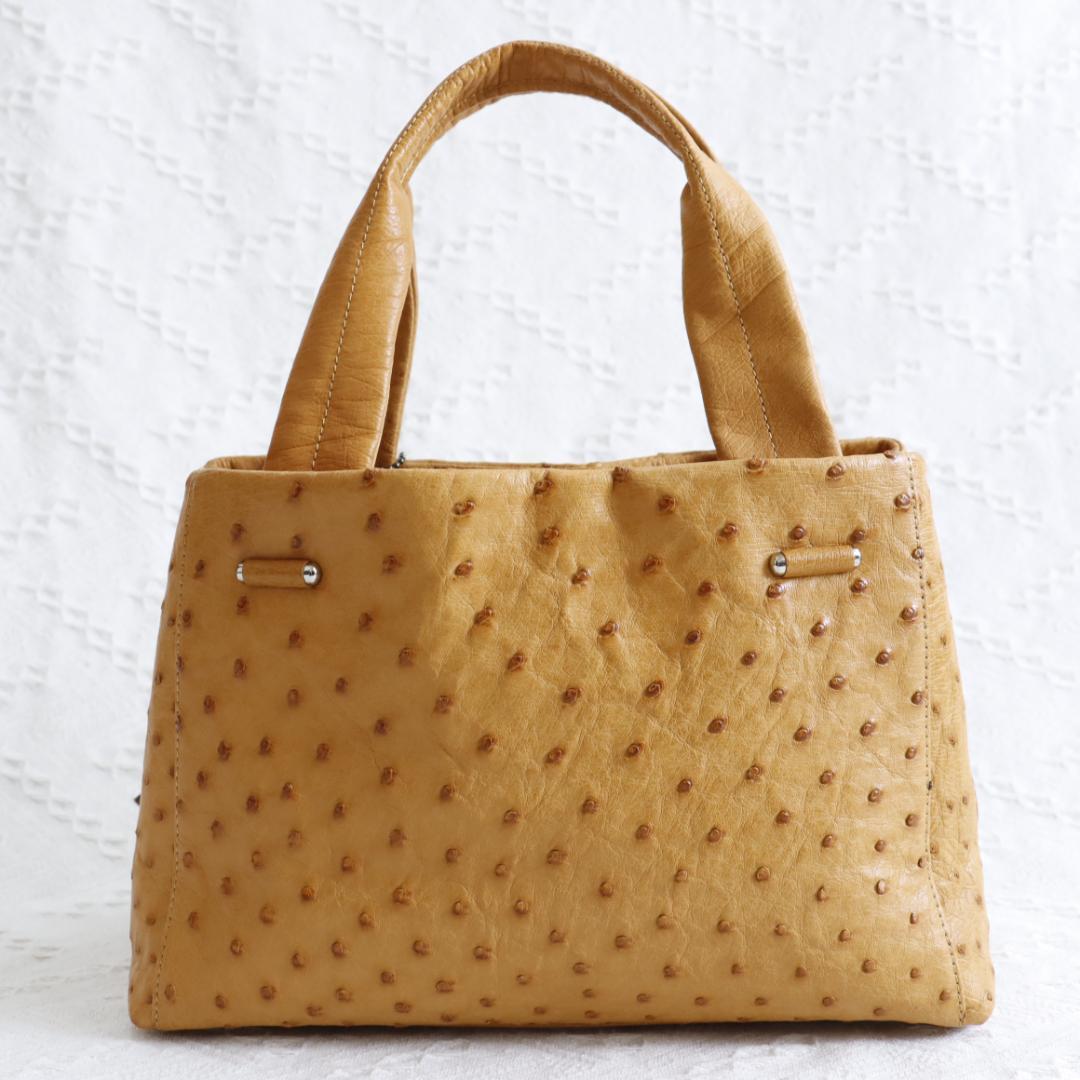 未使用！la deesse crescend オーストリッチ　ハンドバッグ