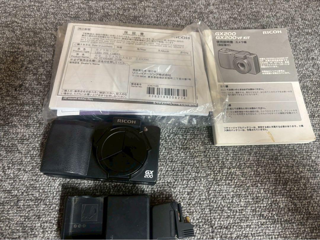 k*様 RICOH GX200 VFkitデジタルカメラ 本体