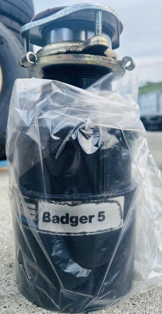 InSinkErator Badger 5 1/2HP ゴミ処理 電源コード付