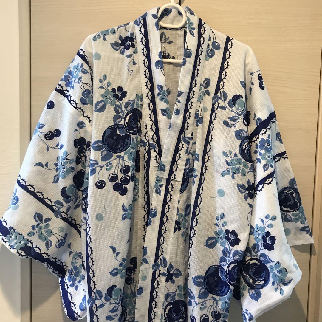 【再出品】ANNA SUI 浴衣　花と果実柄 再出品】ANNA SUI 浴衣 花と果実柄 - メルカリ