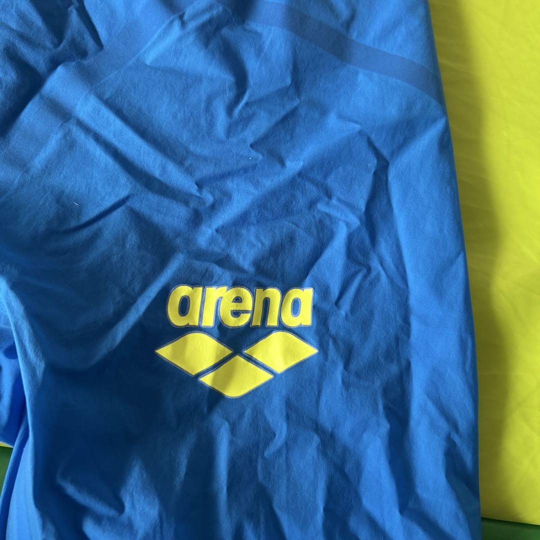 arena 高速水着　青
