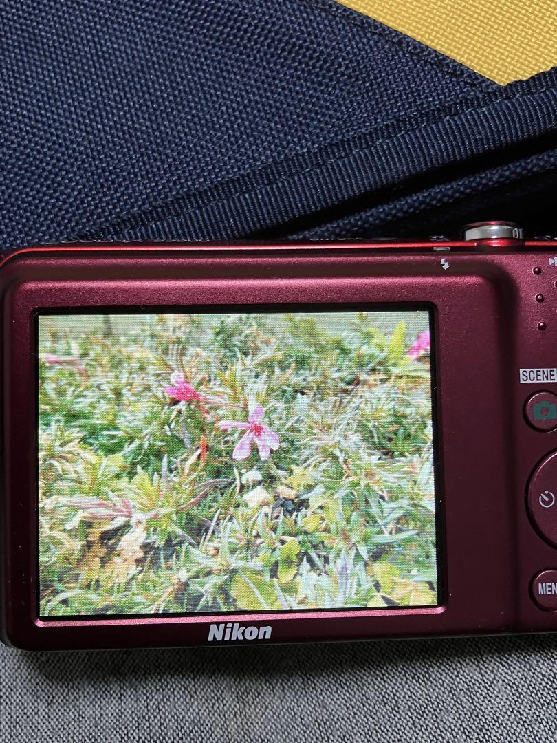 ニコン　COOLPIX S3500 デジタルカメラ　赤　訳ありの説明有り
