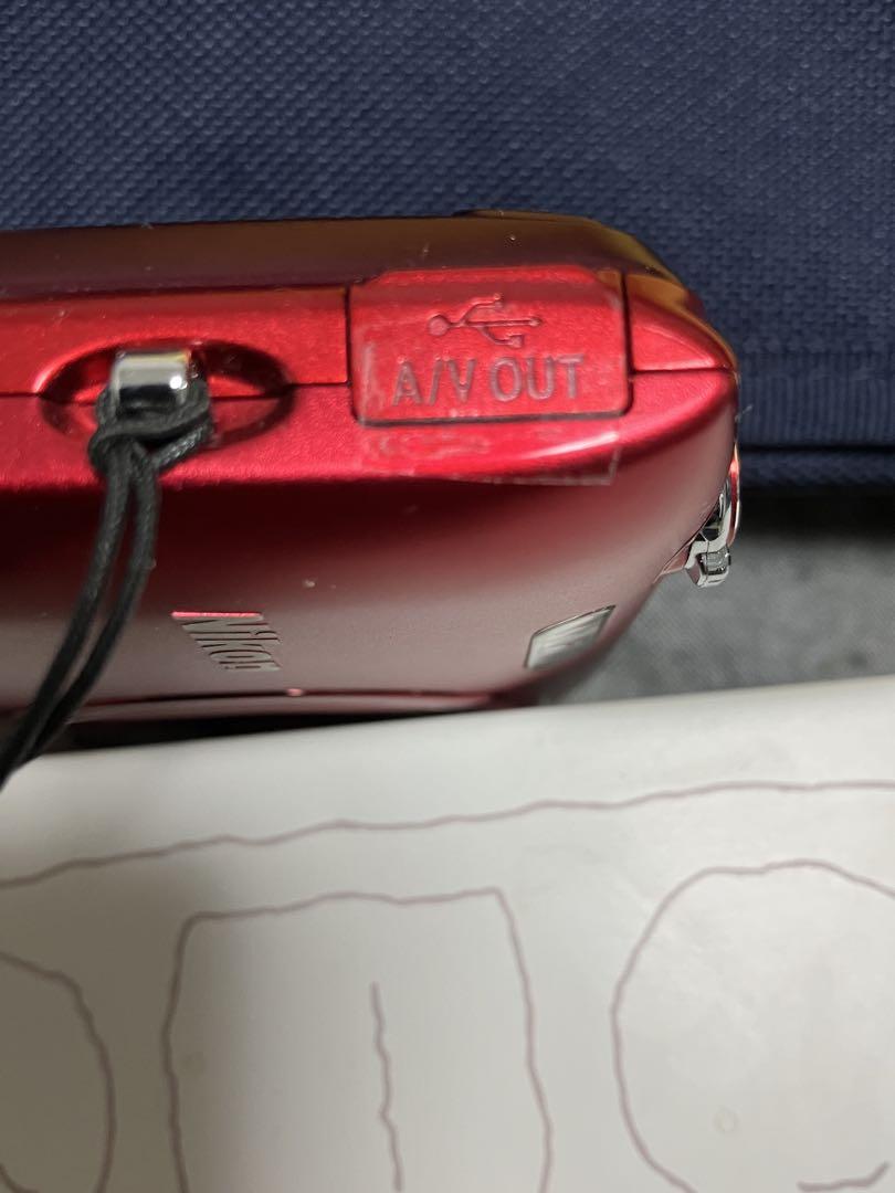 ニコン　COOLPIX S3500 デジタルカメラ　赤　訳ありの説明有り