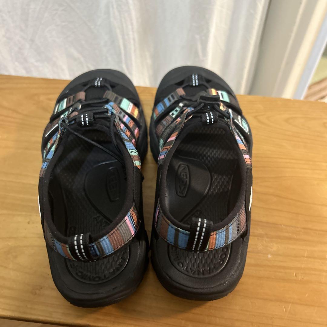 2回だけの着用　KEEN　メンズ　ニューポート　H2 サンダル