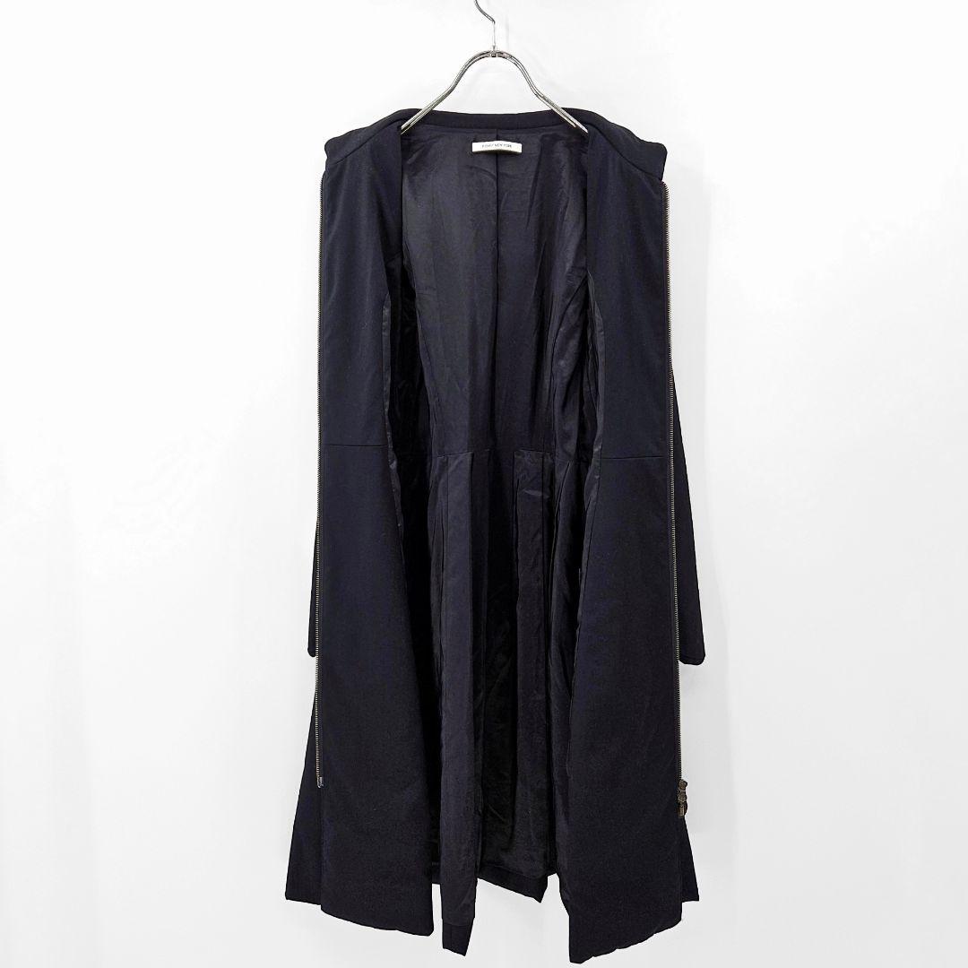 【極美品】フォクシー　タキシードクッション　中綿　コート　38　キルティング　紺 極美品】フォクシー タキシードクッション 中綿 コート 38