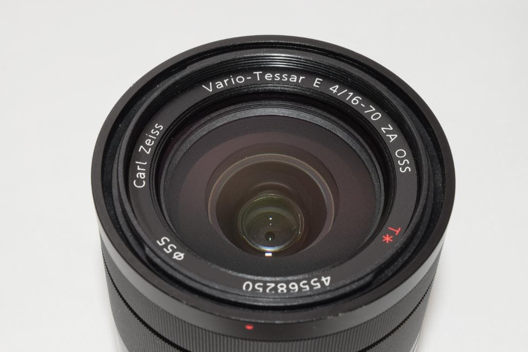 美品☆SONY Carl Zeiss E16-70mm F4 SEL1670Z