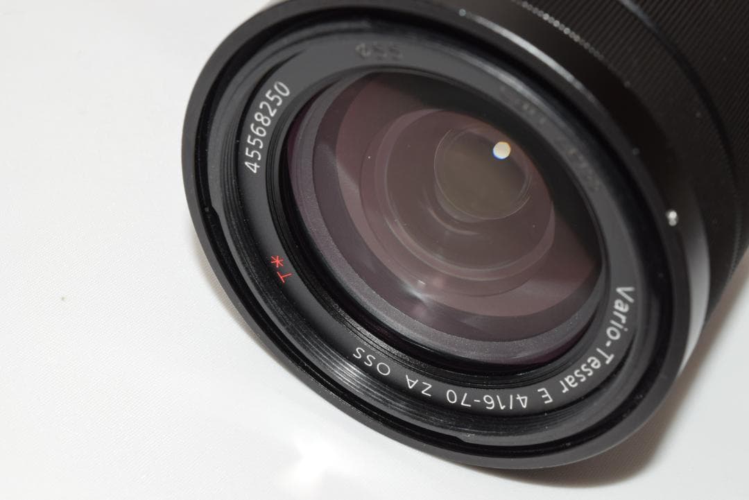 美品☆SONY Carl Zeiss E16-70mm F4 SEL1670Z