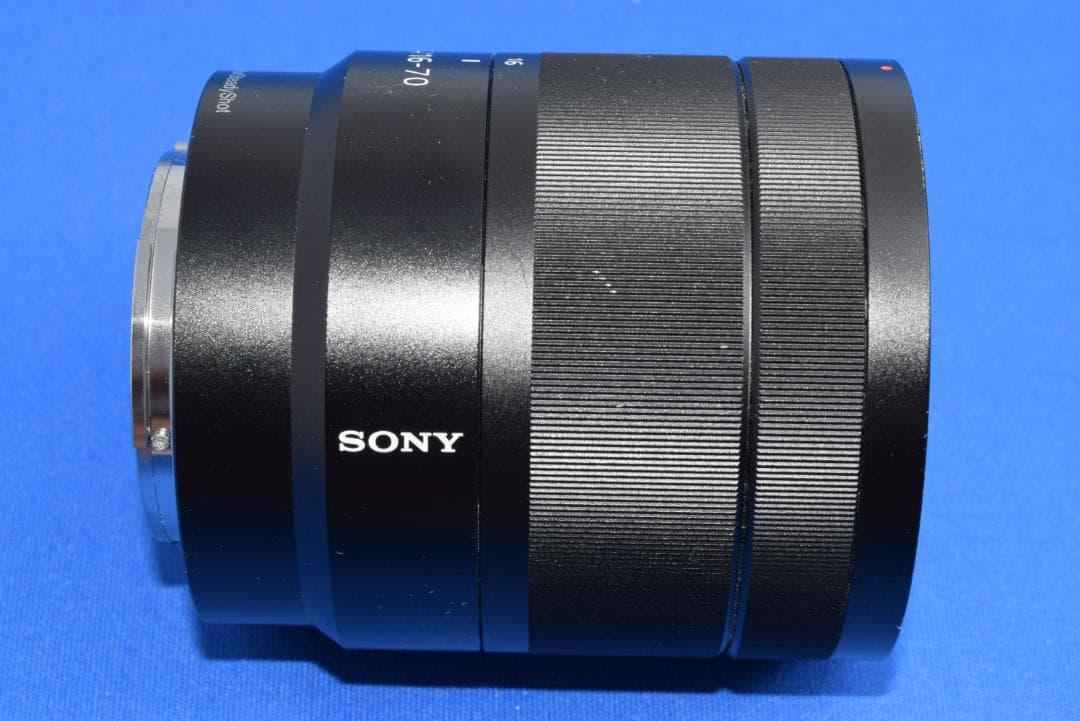 美品☆SONY Carl Zeiss E16-70mm F4 SEL1670Z
