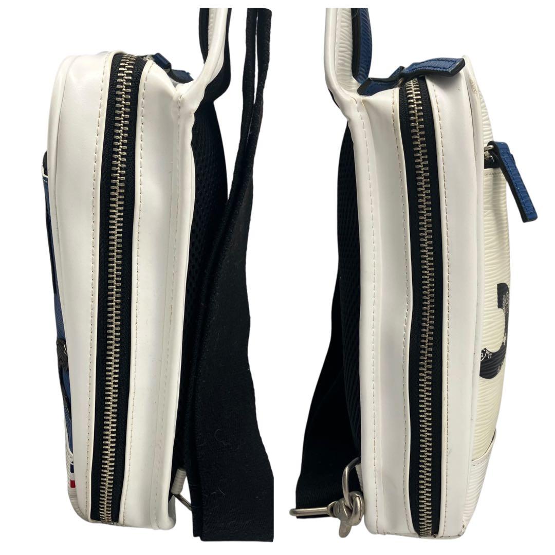 カステルバジャック　ボディバッグ　ショルダーバッグ　白　青