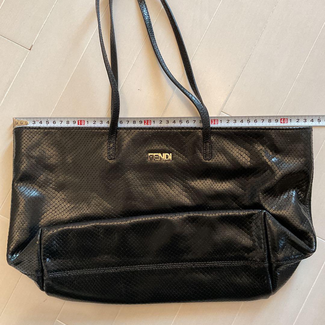 FENDI バック ブラック