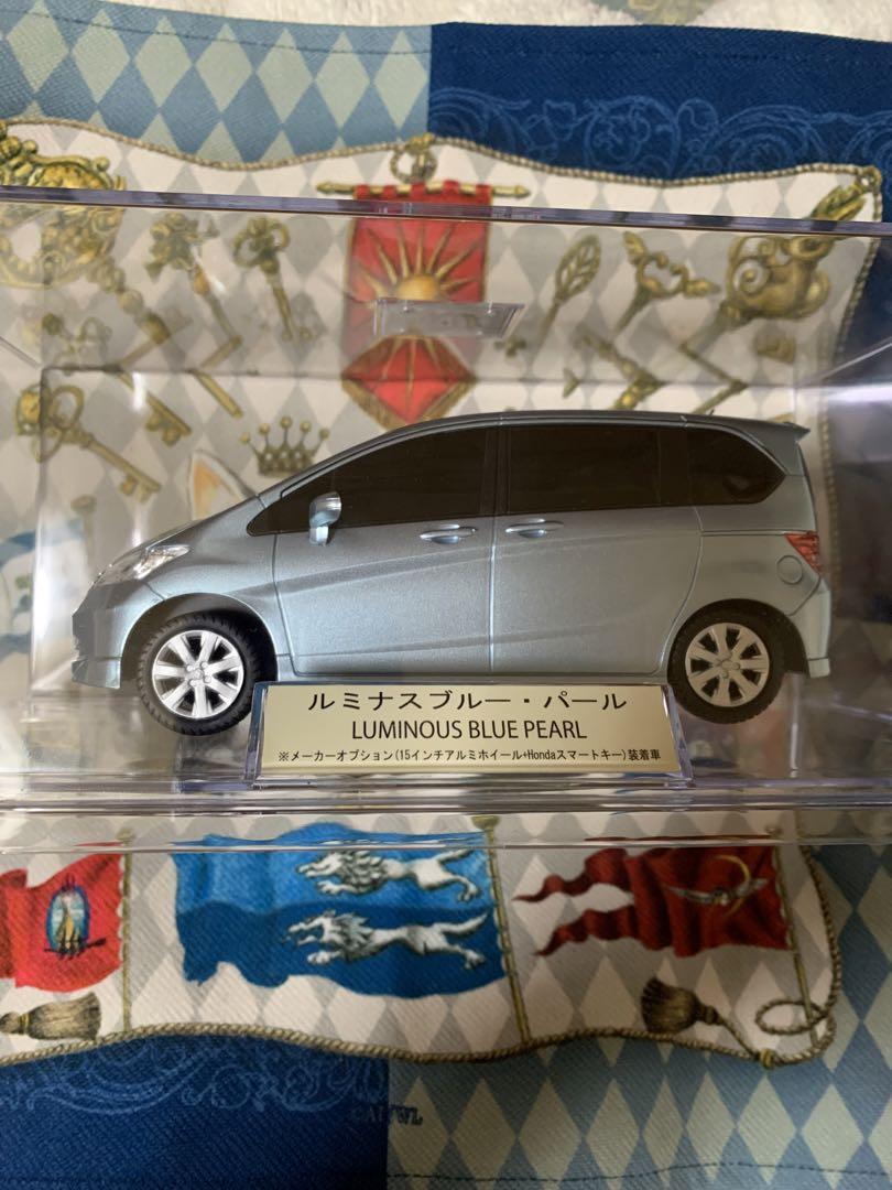FREED フリード ミニカー 初代 GB3 カラーサンプル ルミナスブルー FREED フリード ミニカー 初代 GB3 カラーサンプル ルミナス